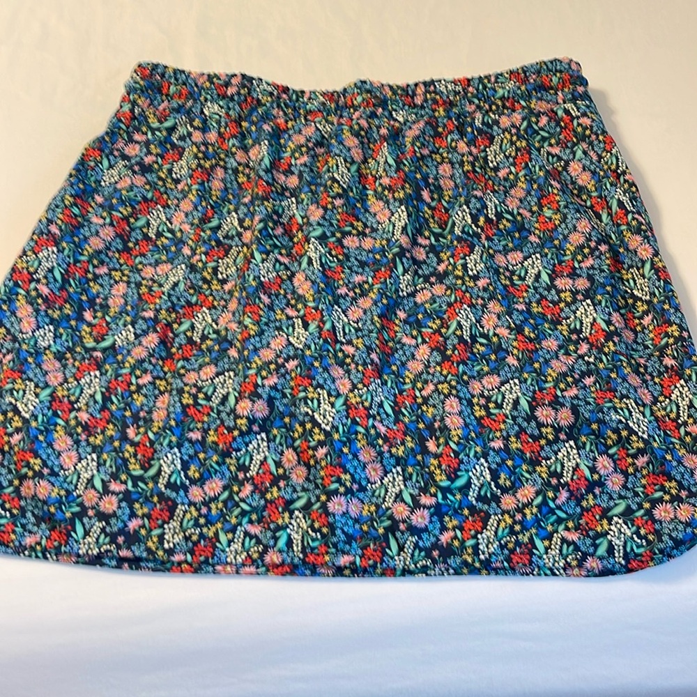 Skort with navy short
